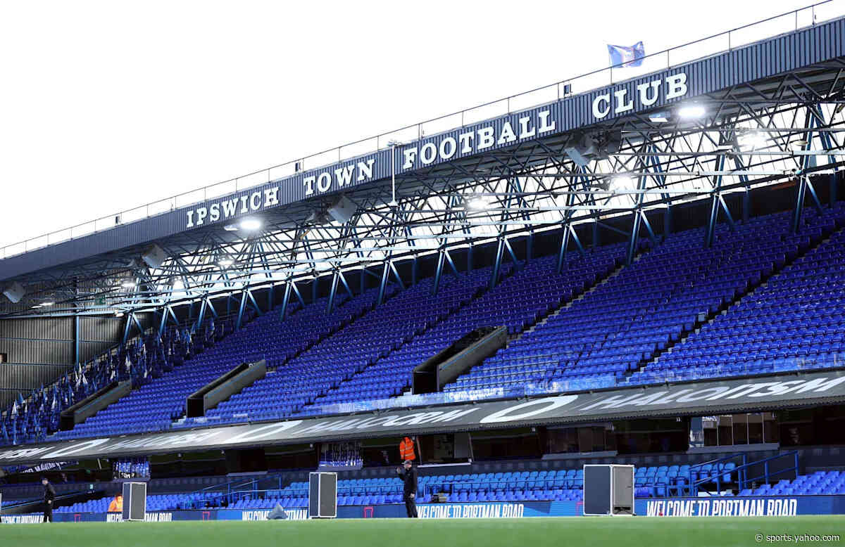 Ipswich Town sign forward Graham