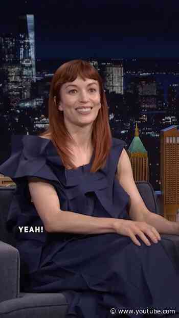 #BrittLower shares her family friend’s reaction after she won her Emmy 😂 #FallonTonight