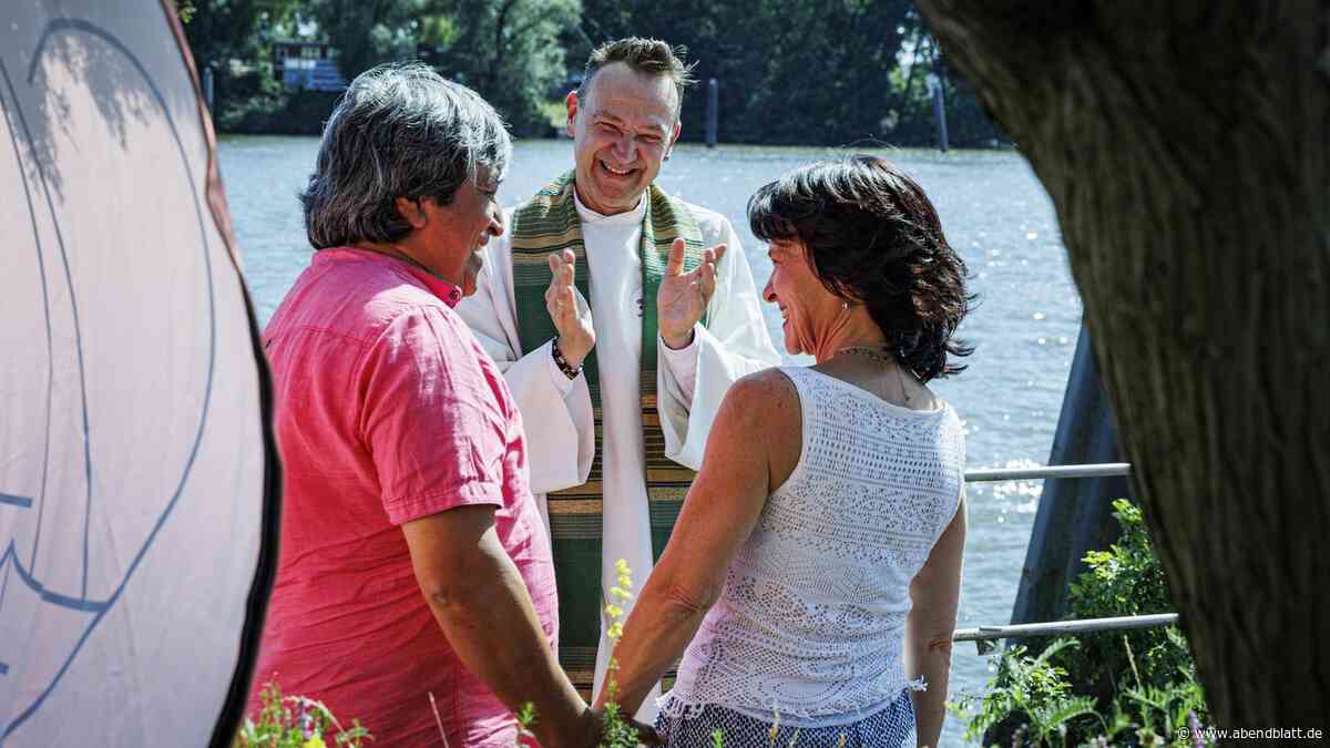 Spontan heiraten in Hamburg: Wie aus dem Kaffee-Ausflug eine Hochzeit wird
