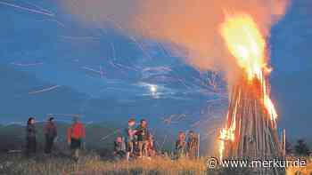 „Wollen kein Risiko eingehen“: Sonnwendfeuer aus LEDs auf beliebtem Ausflugsberg in Oberbayern