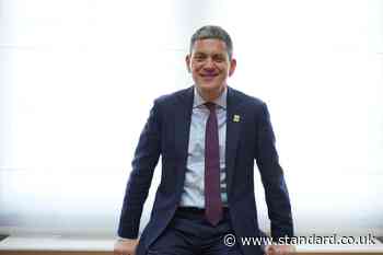 Ex-foreign secretary David Miliband hails Andy Burnham’s ‘openness and energy’