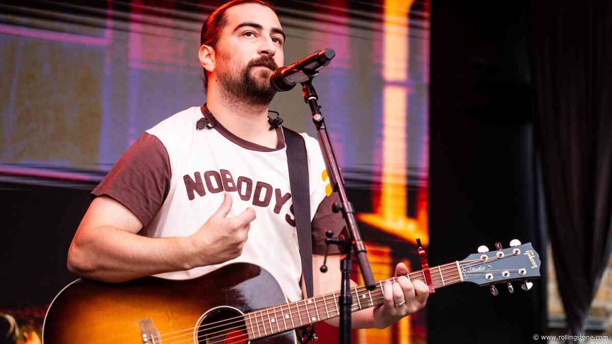Noah Kahan Asks Fans to Stop Stealing Hometown Road Sign: ‘Total Disrespect’