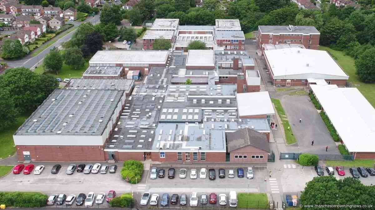 Teachers facing 'constant battle' as school building 'has no water or toilets'