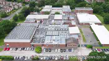 Teachers facing 'constant battle' as school building 'has no water or toilets'