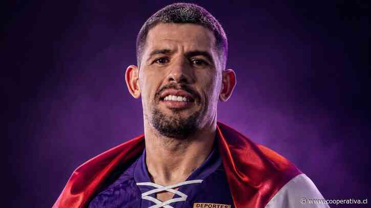 Deportes Concepción anunció el fichaje de Fernando "Chapa" Martínez
