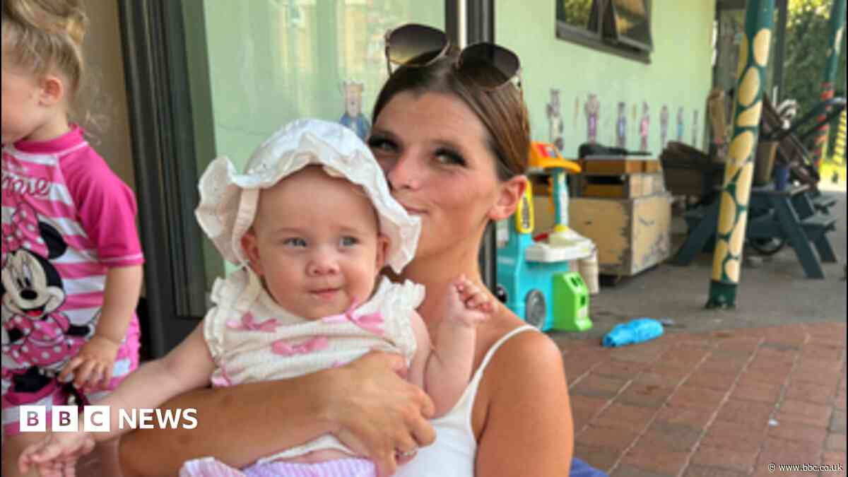 Mums doing 'everything we can' to keep babies cool