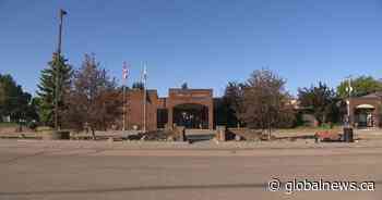 Gibbons, Alta. residents vote by a large majority to remain a town