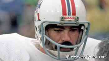 New England Patriots great and one of the last true two-way players in NFL history dies at 78