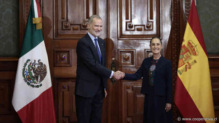 Felipe VI prevé "un futuro enormemente próspero" para la "magnífica" relación España-México