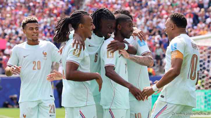 Francia goleó a Noruega y aseguró el liderato de su grupo en el Mundial