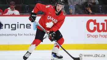 Maple Leafs make forward Gavin McKenna first pick of NHL draft