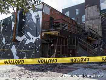 Fire extinguished at El Cortez patio Thursday night, no injuries reported
