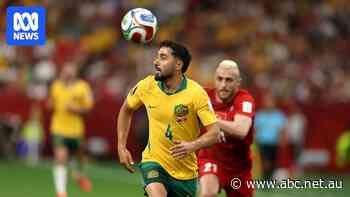 Live: Injured Socceroos leave camp, Spain tackles Urugauy in razor-tight group