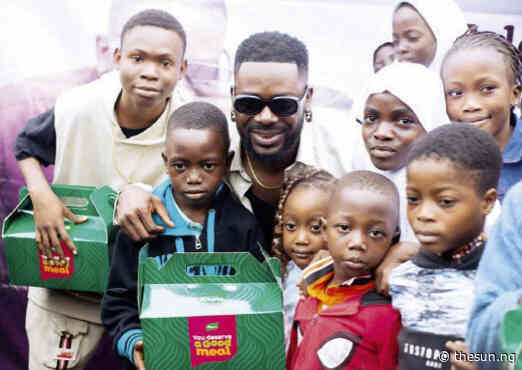 Adekunle Gold’s Foundation transforms lives of 400 sickle cell patients
