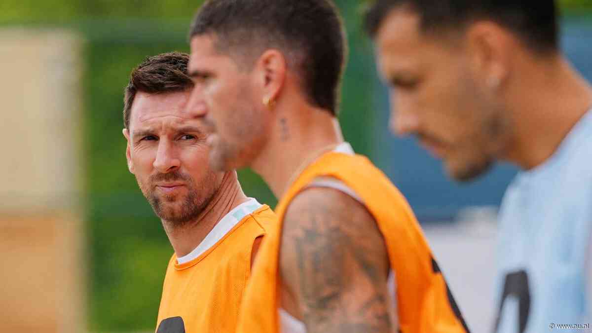 Messi begint laatste groepsduel Argentinië op de bank, maar krijgt wel minuten