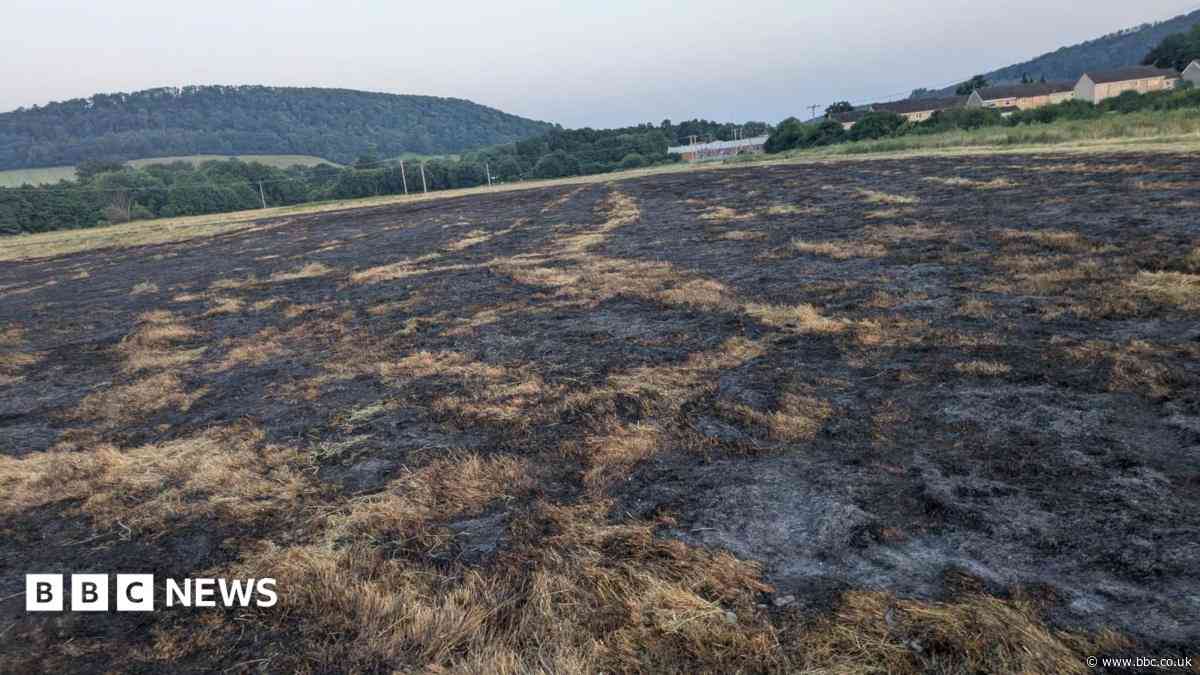 Heatwave blazes prompt fire service warning
