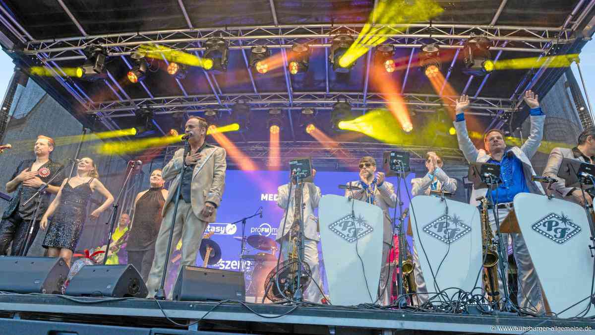 Freunde und Bekannte entdeckt? Die Besucherinnen und Besucher der Sommernächte am Freitag im Porträt