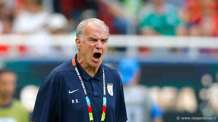 "¡Dale de una vez!": Bielsa tuvo un momento de furia tras la eliminación de Uruguay