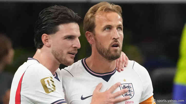 England qualify for World Cup knockout stage