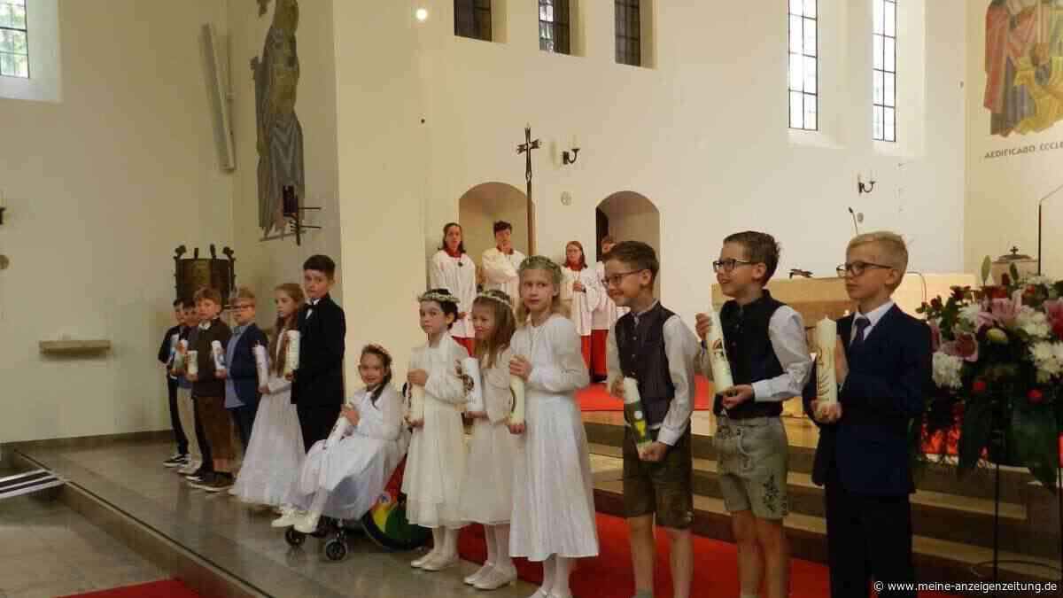Neunjährige im Rollstuhl muss bei Erstkommunion Barrieren überwinden