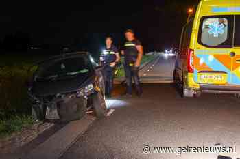 Veel blikschade na ongeval op donkere landweg