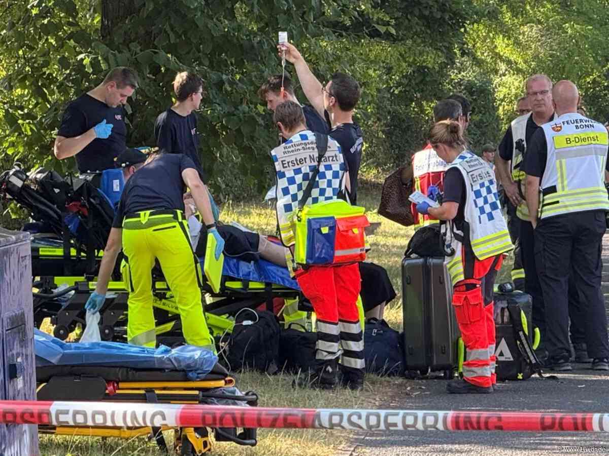 Regionalzug mit 475 Fahrgästen evakuiert