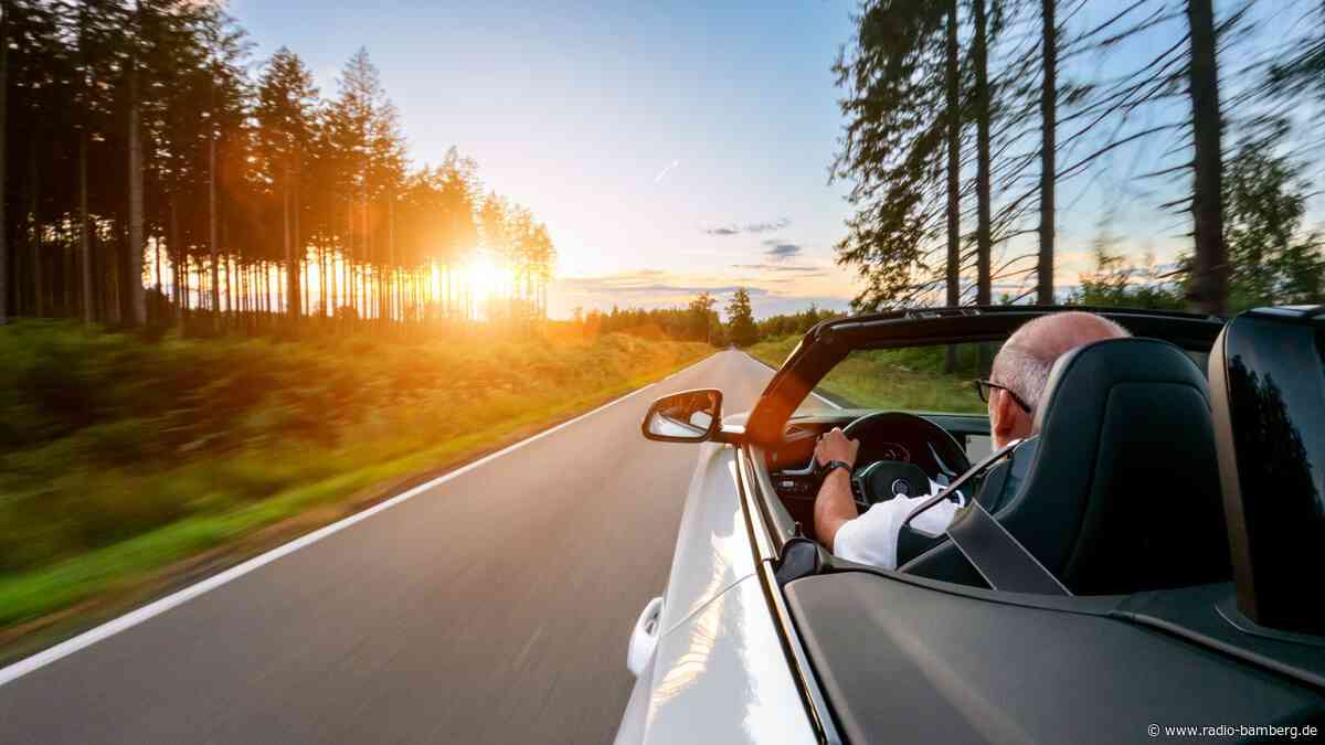 Straße bei Waischenfeld in der Fränkischen Schweiz wieder frei