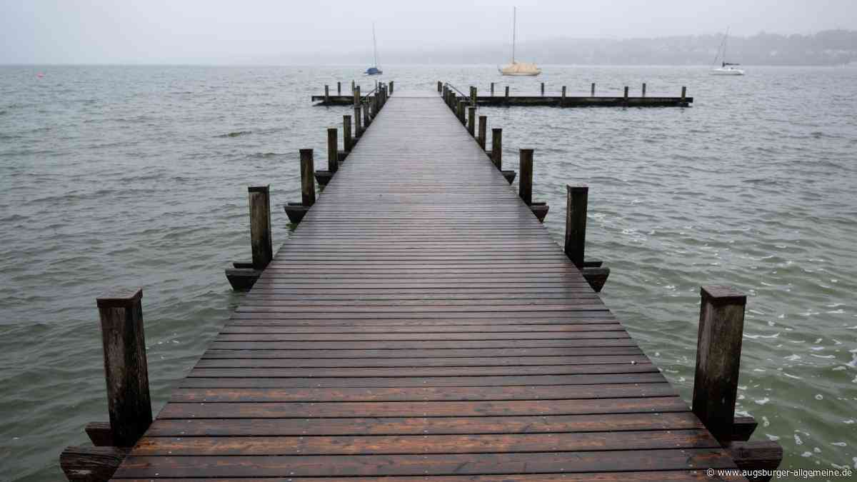 Schwerer Badeunfall am Starnberger See: 23-Jähriger tauchte nicht mehr auf