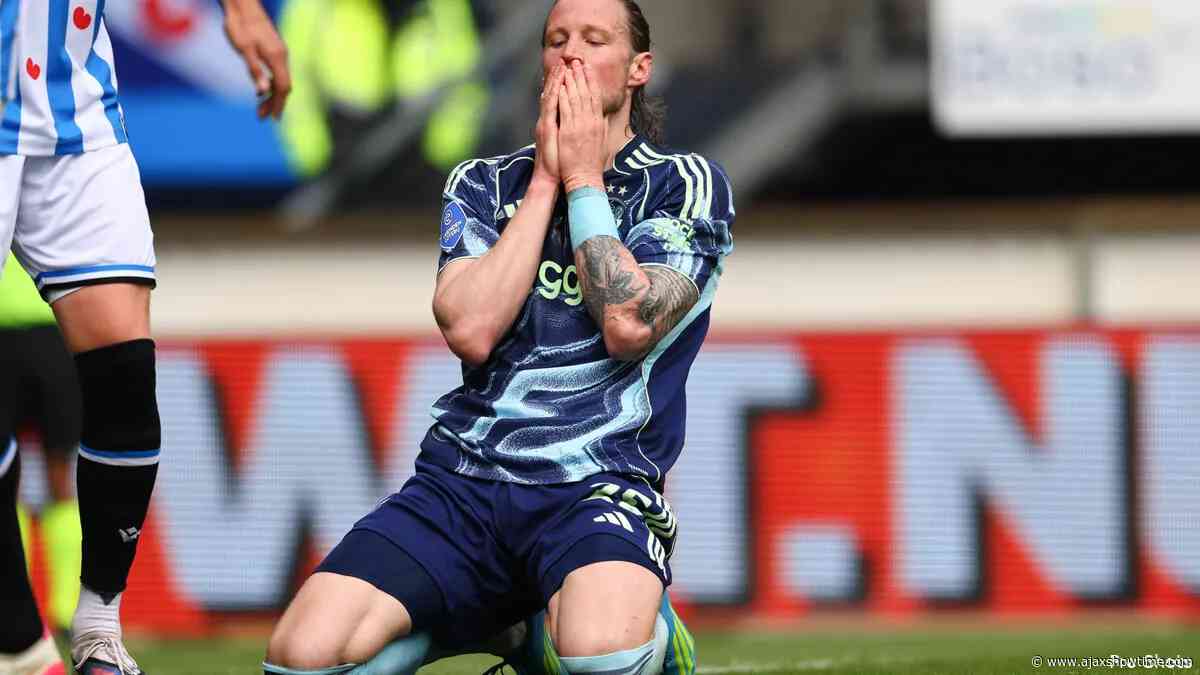 Weghorst reageert op vertrek bij Ajax: 'Maar mijn periode hier is niet geslaagd...'