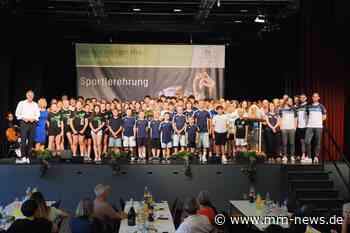 SÜW – Hunderte Gäste bei Sportlerehrung des Landkreises SÜW – Ehre, wem Ehre gebührt!