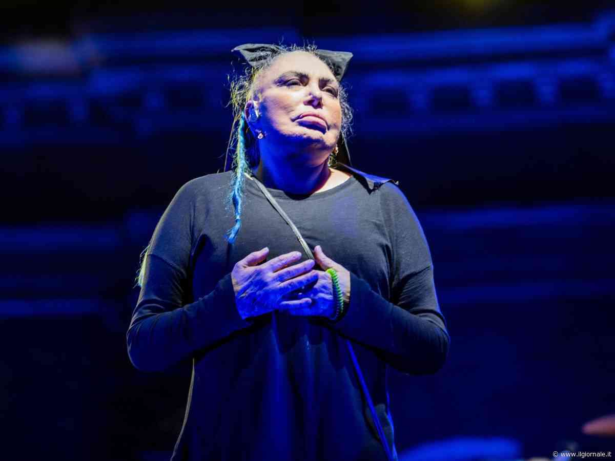 Loredana Bertè costretta ad annullare un concerto: "Mette a rischio la mia salute"