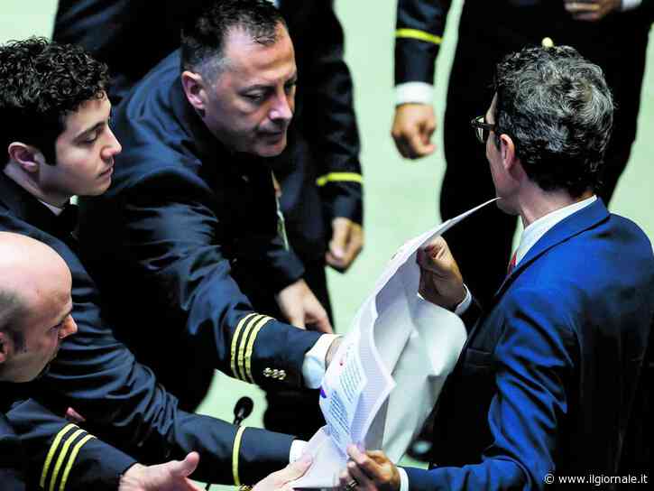 Scintille alla Camera sulla legge elettorale. Il nodo preferenze e la prudenza di Fdi