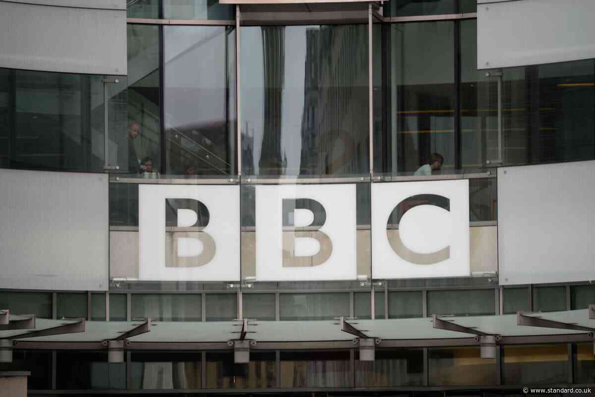 BBC shuts down long wave radio service after almost a century