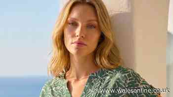 Roman shoppers 'feel good' in 'cool and airy' top that 'covers the tummy'