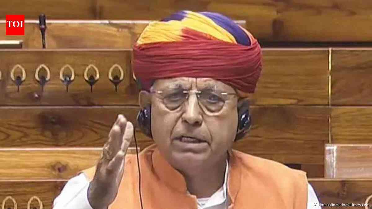 'I am a farmer': Union minister on Rs 99L subsidy row; Gehlot says 'new model of corruption'