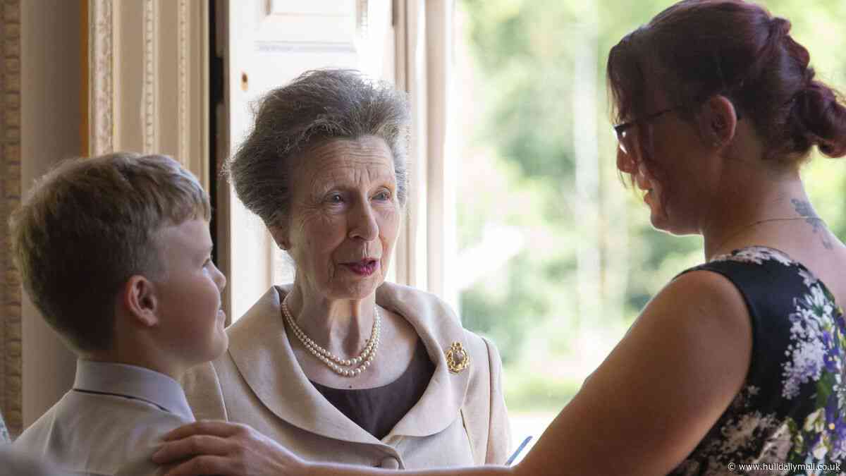Royal recognition for ‘extraordinary’ partners, families and supporters of Hull-based charity as the Princess Royal pays a visit