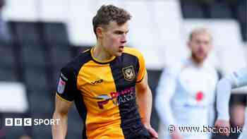 Walsall bring in St Johnstone midfielder Sprangler