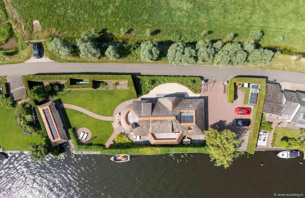 Kijken! Dit is het absolute droomhuis voor elke Ferrari-fan