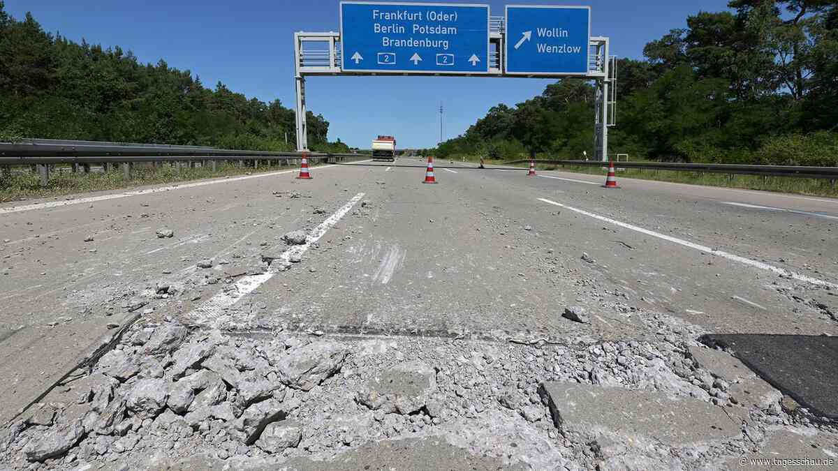 Hitze-Liveblog: ++ Hitzeschäden bremsen Verkehr auf Autobahnen ++