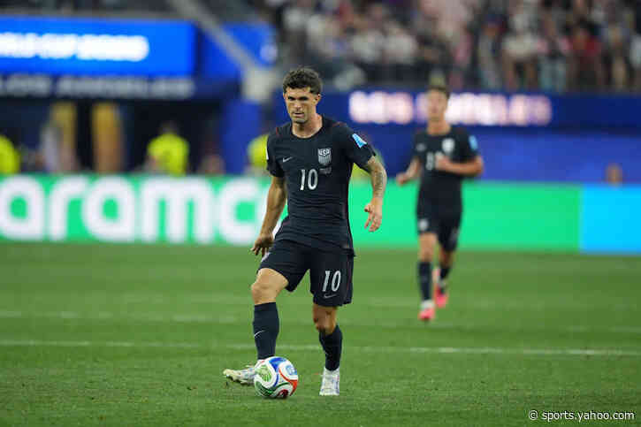 Liverpool urged to make surprise move for former Chelsea forward