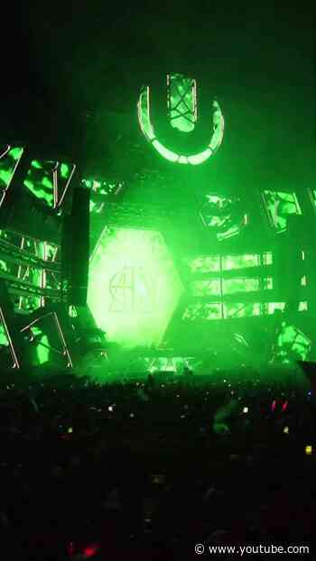 Who remembers this epic mashup Armin van Buuren played at Ultra Miami this year? 😍⚡️