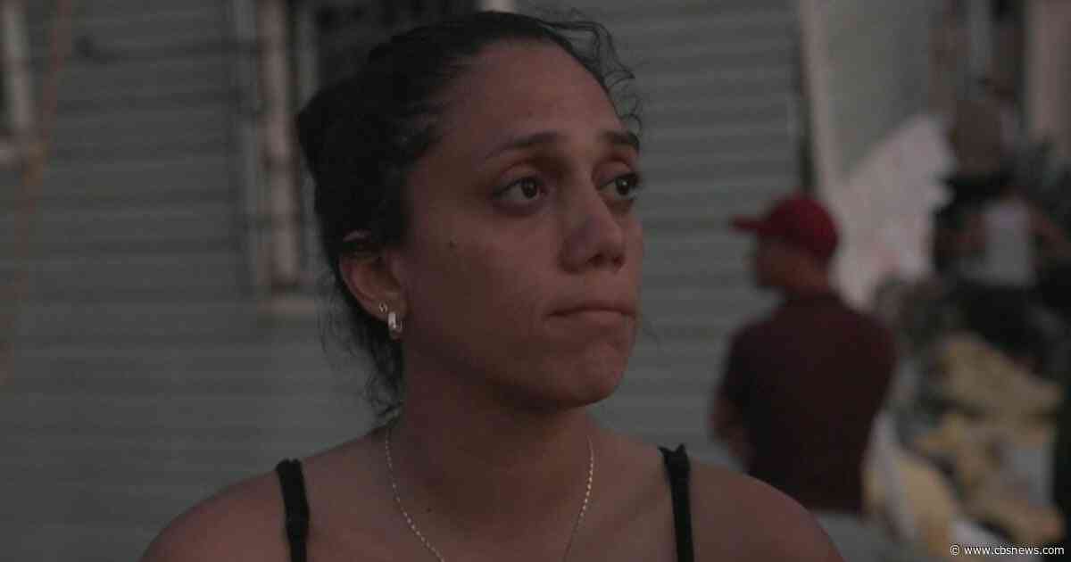 Venezuelans desperately search for earthquake survivors: "As long as it takes"