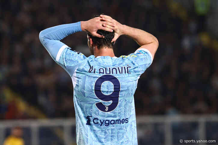 Vlahovic could keep Juventus and Besiktas waiting for another 6 weeks