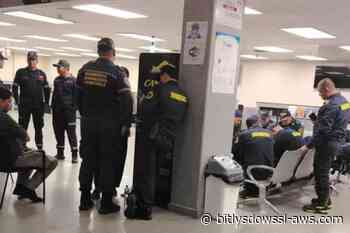 Bomberos de Medellín tardaron cuatro horas en ingresar a Venezuela por trabas burocráticas