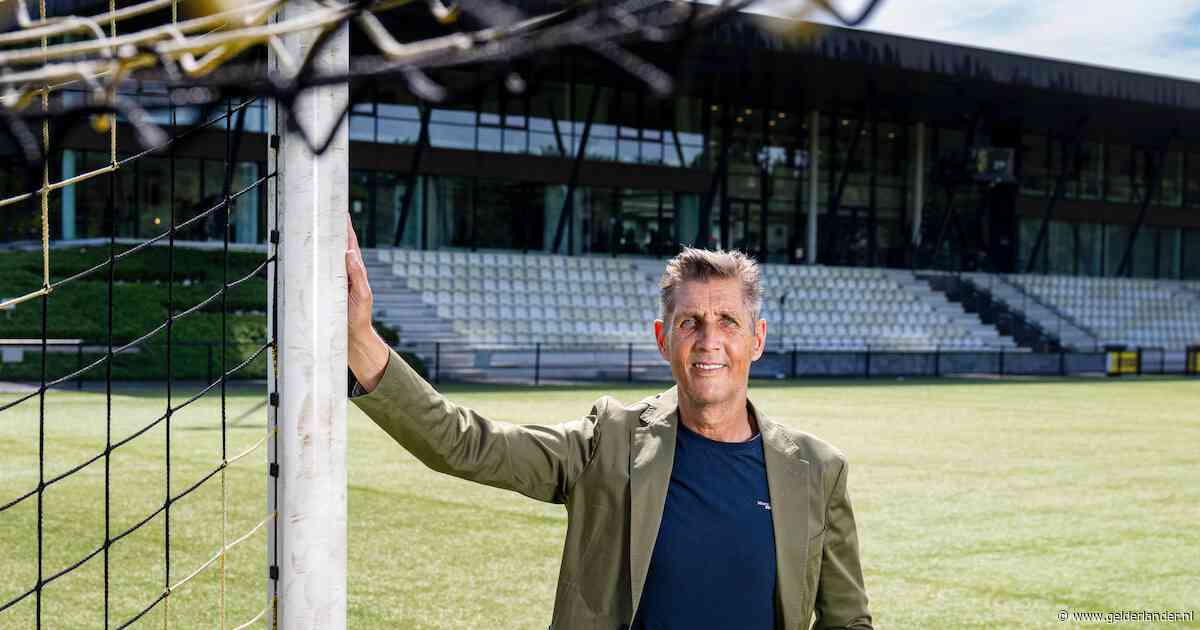 Nederland is anders dan Duitsland, zag keeperstrainer van Vitesse: ‘Jullie zijn niet zo nauwkeurig als wij’