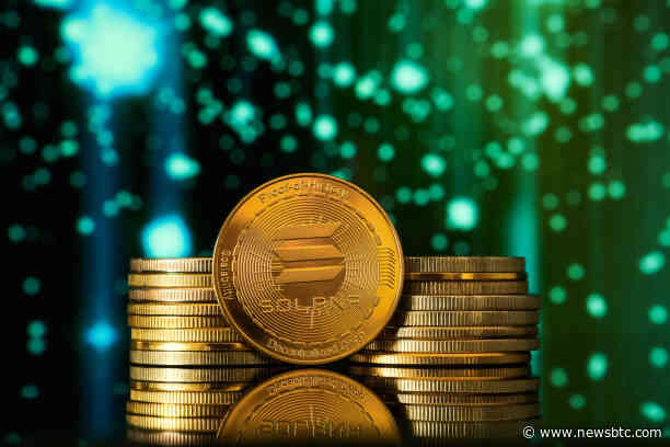 Solana SOL Reclaims $72, But Fading On-Chain Metrics Signal Weakening DEX Momentum