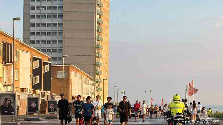 Na opheffen noodverordening is het weer bal in Zandvoort: ’Wie gaat hier nou met z’n gezin tussen zitten?’