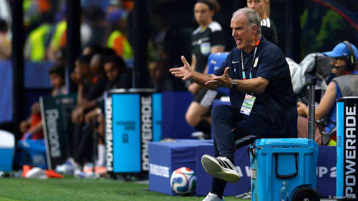 Bielsa vs. Uruguay: "Atmosphäre vergiftet": Ex-Star gibt Trainer Schuld am WM-Aus
