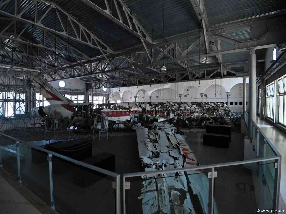 Strage di Ustica, governo contro l'archiviazione