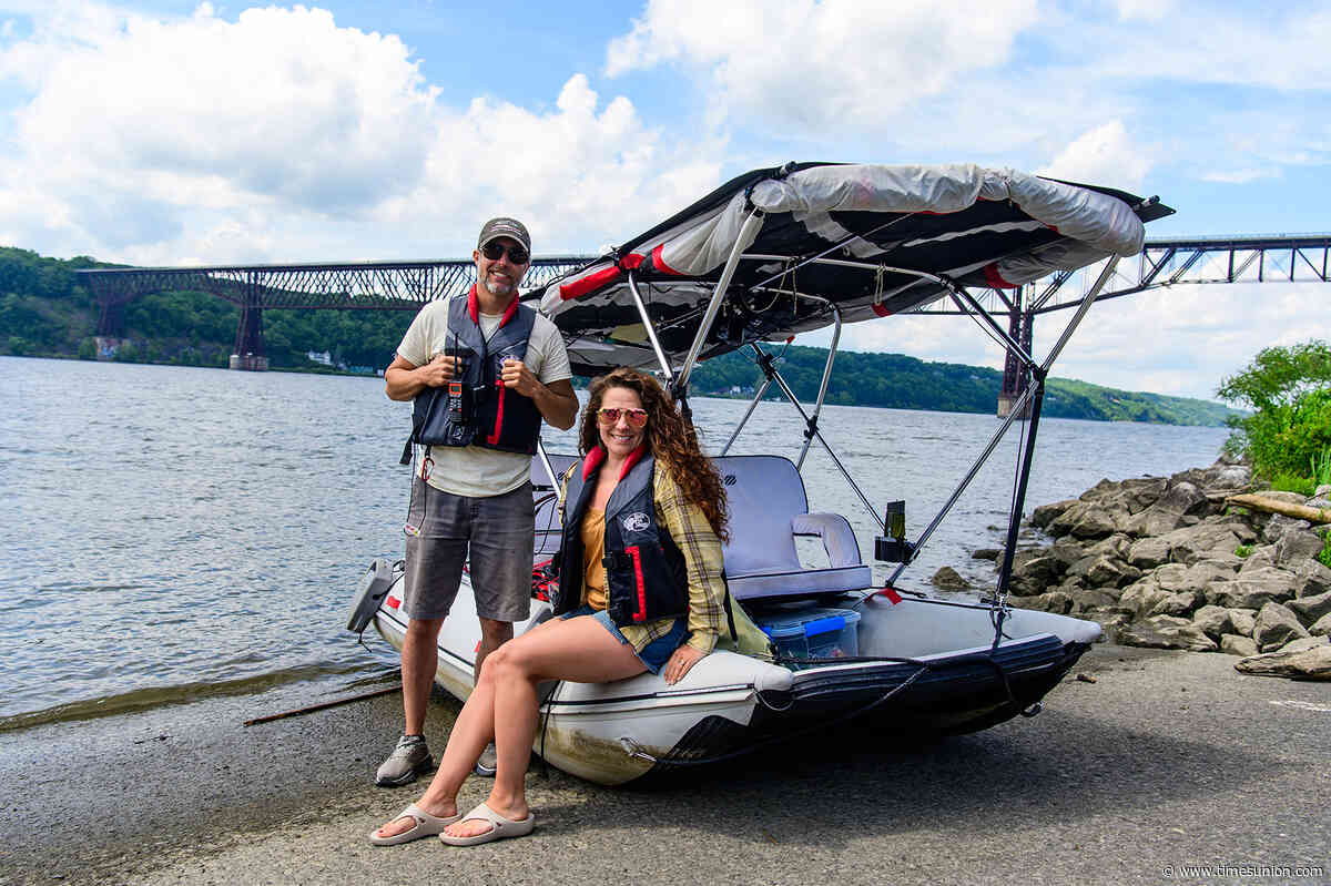 Couple retraces historic Erie Canal journey in inflatable camping boat